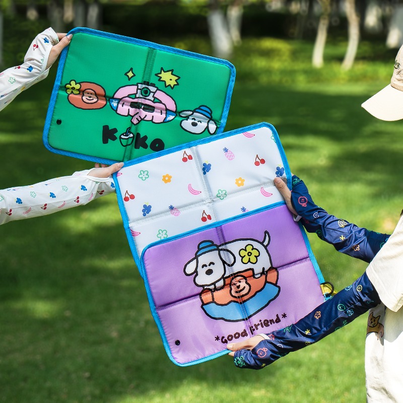 Waterproof Nylon Juice Dog Pic - Outdoor Camping Mats Large 评论和价格
